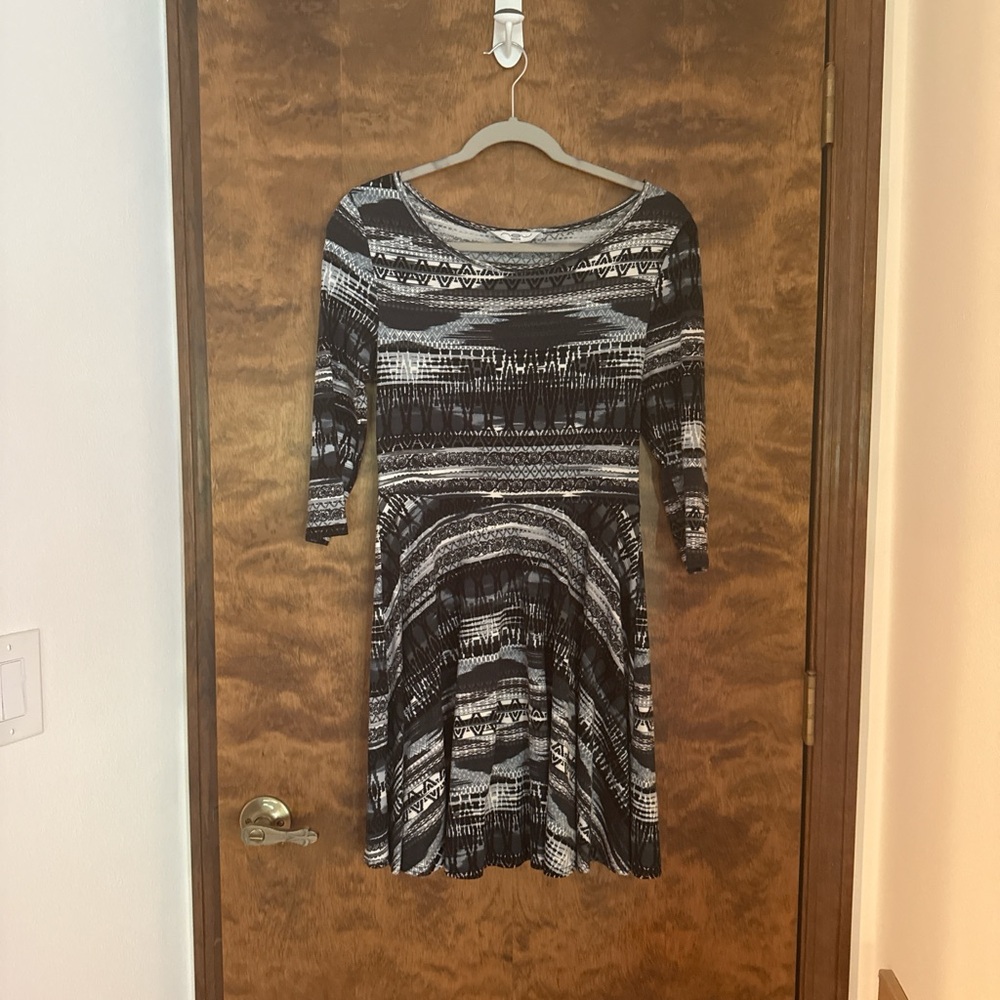 NWOT NEW LOOK Geometric Navy Patterned Dress - UK 12
